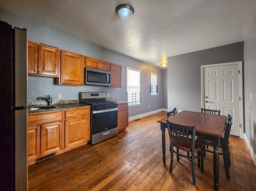 12 Fox St., Boston, Massachusetts, 3 Bedrooms Bedrooms, 5 Rooms Rooms,1 BathroomBathrooms,Residential Lease,For Rent,Fox St.,73531321 12 Fox St., Boston, Massachusetts, 3 Bedrooms Bedrooms, 5 Rooms Rooms,1 BathroomBathrooms,Residential Lease,For Rent,Fox St.,73531321