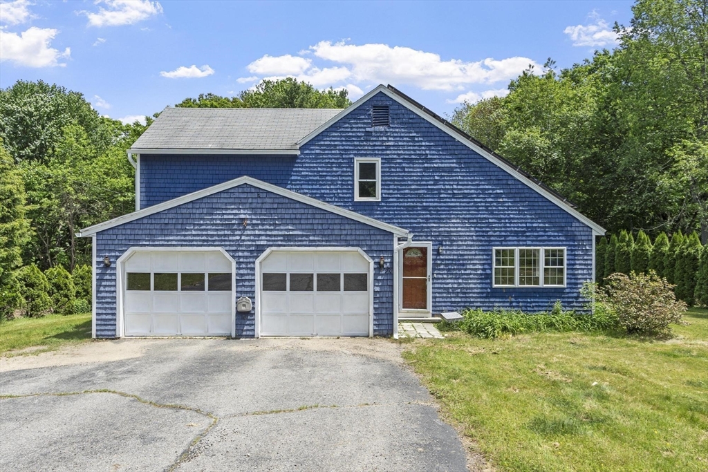 90 Royalston Rd, Phillipston, Massachusetts, 4 Bedrooms Bedrooms, 8 Rooms Rooms,2 BathroomsBathrooms,Residential,For Sale,Royalston Rd,73531341