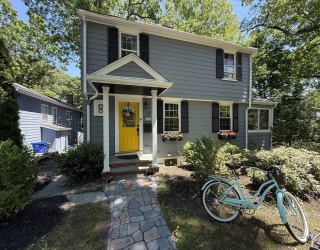 36 Risley Rd, Brookline, Massachusetts, 4 Bedrooms Bedrooms, 7 Rooms Rooms,2.5 BathroomsBathrooms,Residential Lease,For Rent,Risley Rd,73531303