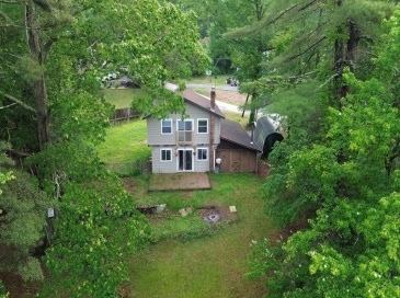 56 Shore Dr, Upton, Massachusetts, 3 Bedrooms Bedrooms, 5 Rooms Rooms,1.5 BathroomsBathrooms,Residential Lease,For Rent,Shore Dr,73531353