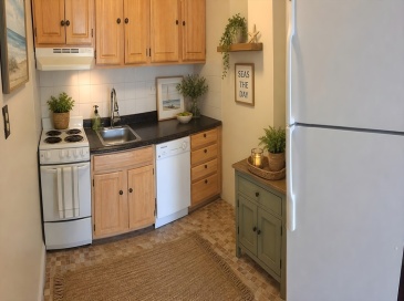 470 Beacon Street, Boston, Massachusetts, 1 Bedroom Bedrooms, 3 Rooms Rooms,1 BathroomBathrooms,Residential Lease,For Rent,Beacon Street,73531381