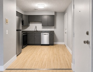244 Mount Vernon St, Lawrence, Massachusetts, 2 Bedrooms Bedrooms, 4 Rooms Rooms,1 BathroomBathrooms,Residential,For Sale,Mount Vernon St,73531371