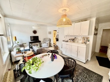 12 Hanover Ave, Boston, Massachusetts, 1 Bedroom Bedrooms, 3 Rooms Rooms,1 BathroomBathrooms,Residential Lease,For Rent,Hanover Ave,73531436 12 Hanover Ave, Boston, Massachusetts, 1 Bedroom Bedrooms, 3 Rooms Rooms,1 BathroomBathrooms,Residential Lease,For Rent,Hanover Ave,73531436