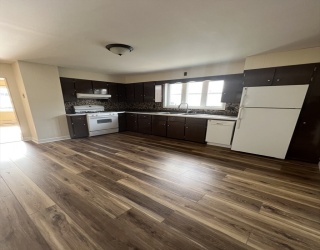 212 School Street, Taunton, Massachusetts, 3 Bedrooms Bedrooms, 5 Rooms Rooms,1.5 BathroomsBathrooms,Residential Lease,For Rent,School Street,73531452