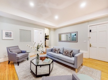 278 Clarendon St, Boston, Massachusetts, 1 Bedroom Bedrooms, 4 Rooms Rooms,1 BathroomBathrooms,Residential Lease,For Rent,Clarendon St,73531459 278 Clarendon St, Boston, Massachusetts, 1 Bedroom Bedrooms, 4 Rooms Rooms,1 BathroomBathrooms,Residential Lease,For Rent,Clarendon St,73531459