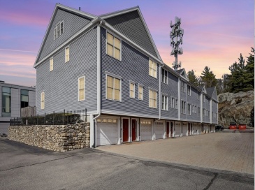 894 Main St, Wakefield, Massachusetts, 3 Bedrooms Bedrooms, 6 Rooms Rooms,2.5 BathroomsBathrooms,Residential,For Sale,Main St,73497790 894 Main St, Wakefield, Massachusetts, 3 Bedrooms Bedrooms, 6 Rooms Rooms,2.5 BathroomsBathrooms,Residential,For Sale,Main St,73497790