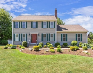 713 Washington St (& Domenica Wy), Franklin, Massachusetts, 3 Bedrooms Bedrooms, 8 Rooms Rooms,2.5 BathroomsBathrooms,Residential,For Sale,Washington St (& Domenica Wy),73531532
