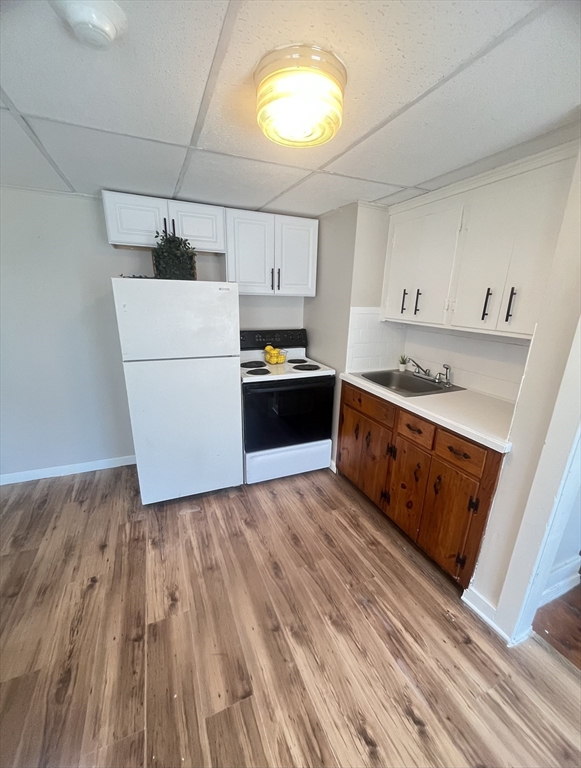 347 Main St, Douglas, Massachusetts, 2 Bedrooms Bedrooms, 4 Rooms Rooms,1 BathroomBathrooms,Residential Lease,For Rent,Main St,73531579