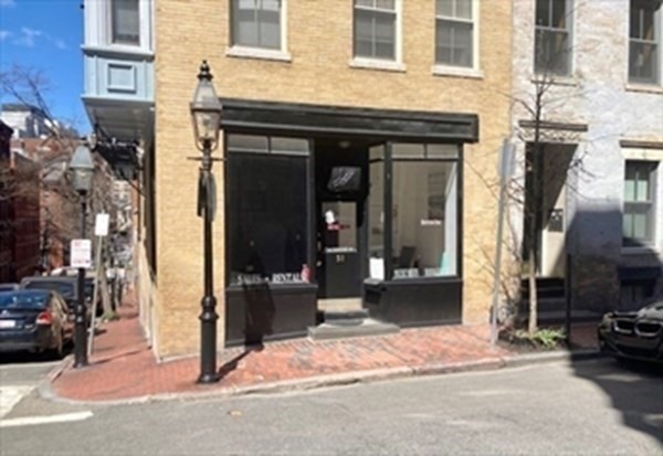 31 Philips St, Boston, Massachusetts, ,Commercial Lease,For Rent,Philips St,73531662