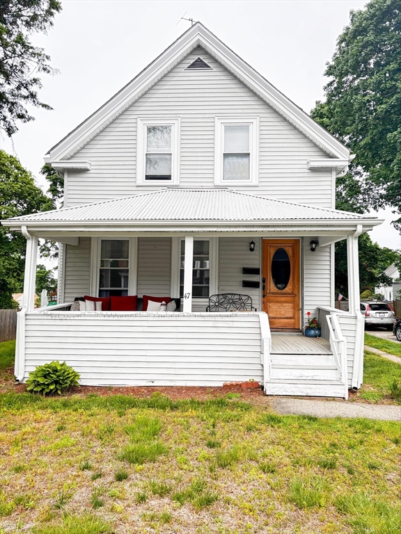 47 Laurel, Weymouth, Massachusetts, 3 Bedrooms Bedrooms, 5 Rooms Rooms,1 BathroomBathrooms,Residential Lease,For Rent,Laurel,73531674