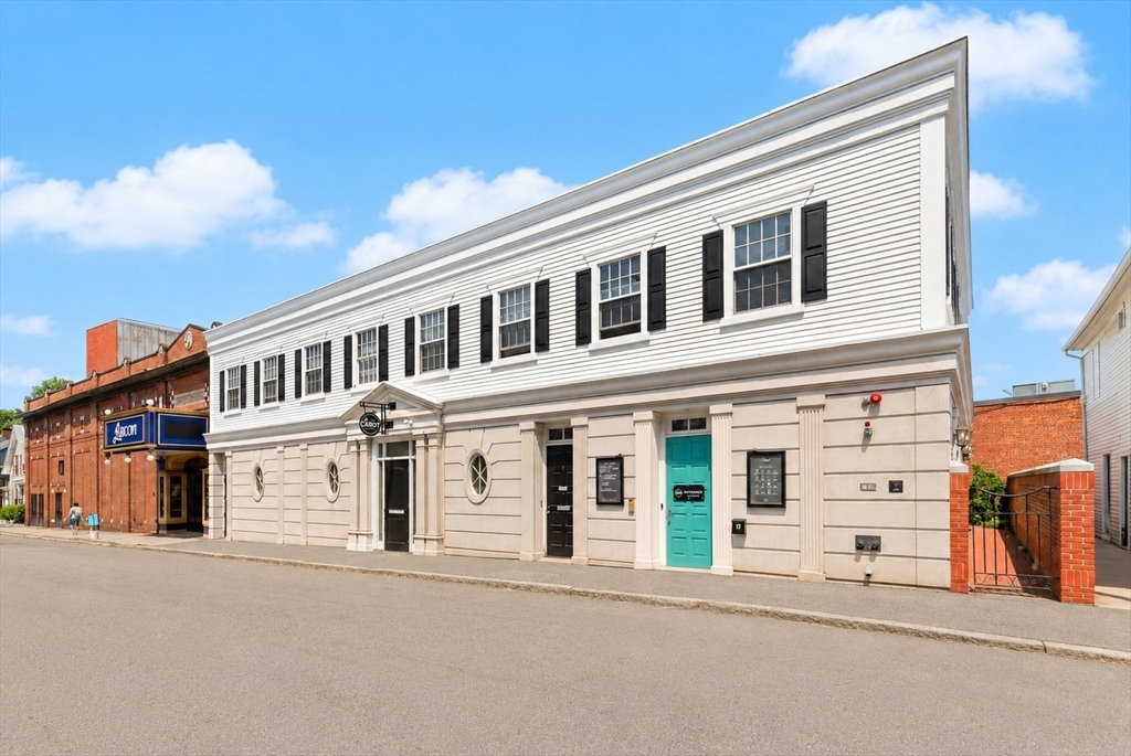 7-11 Wallis St, Beverly, Massachusetts, ,Commercial Sale,For Sale,Wallis St,73531691