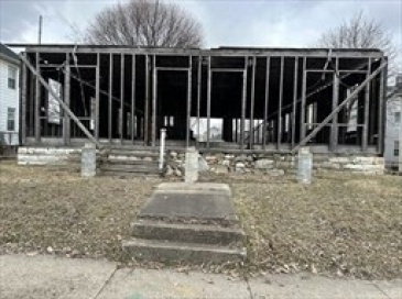 48 Brown St, Pittsfield, Massachusetts, 12 Bedrooms Bedrooms, 24 Rooms Rooms,5 BathroomsBathrooms,Residential Income,For Sale,Brown St,73531701
