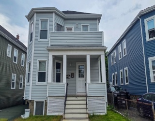 25 Taft St., Revere, Massachusetts, 4 Bedrooms Bedrooms, 10 Rooms Rooms,2 BathroomsBathrooms,Residential Income,For Sale,Taft St.,73531731