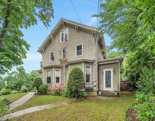 50 Vernon St, Pawtucket, Rhode Island, 6 Bedrooms Bedrooms, 19 Rooms Rooms,5 BathroomsBathrooms,Residential Income,For Sale,Vernon St,73531698