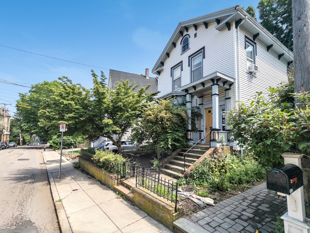 69 Spring Park Avenue, Boston, Massachusetts, 2 Bedrooms Bedrooms, 5 Rooms Rooms,1 BathroomBathrooms,Residential Lease,For Rent,Spring Park Avenue,73531753
