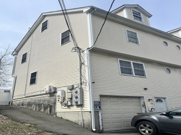 164 Union St, Lawrence, Massachusetts, 3 Bedrooms Bedrooms, 5 Rooms Rooms,2.5 BathroomsBathrooms,Residential,For Sale,Union St,73494582