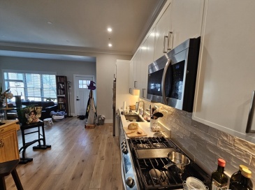 9 Everett St, Boston, Massachusetts, 2 Bedrooms Bedrooms, 6 Rooms Rooms,2 BathroomsBathrooms,Residential Lease,For Rent,Everett St,73488531