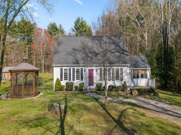 200 New Boston Rd, Sturbridge, Massachusetts, 4 Bedrooms Bedrooms, 6 Rooms Rooms,2 BathroomsBathrooms,Residential,For Sale,New Boston Rd,73507830 200 New Boston Rd, Sturbridge, Massachusetts, 4 Bedrooms Bedrooms, 6 Rooms Rooms,2 BathroomsBathrooms,Residential,For Sale,New Boston Rd,73507830