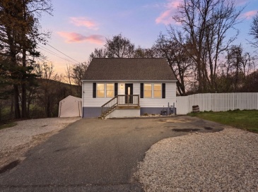 1086 S Main St, Palmer, Massachusetts, 3 Bedrooms Bedrooms, 5 Rooms Rooms,1 BathroomBathrooms,Residential,For Sale,S Main St,73506553