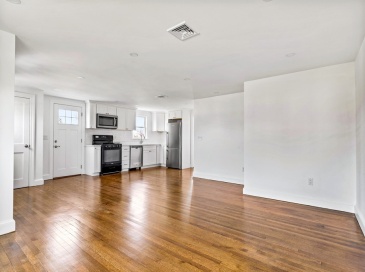 90 Packard Ave, Hull, Massachusetts, 3 Bedrooms Bedrooms, 5 Rooms Rooms,1.5 BathroomsBathrooms,Residential Lease,For Rent,Packard Ave,73519180 90 Packard Ave, Hull, Massachusetts, 3 Bedrooms Bedrooms, 5 Rooms Rooms,1.5 BathroomsBathrooms,Residential Lease,For Rent,Packard Ave,73519180