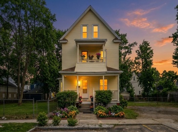 24 Morrell St, Springfield, Massachusetts, 5 Bedrooms Bedrooms, 8 Rooms Rooms,2 BathroomsBathrooms,Residential,For Sale,Morrell St,73501441
