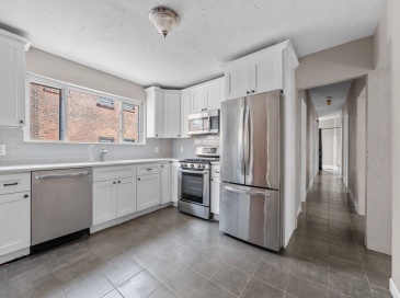 5 Timothy Avenue, Everett, Massachusetts, 4 Bedrooms Bedrooms, 7 Rooms Rooms,1 BathroomBathrooms,Residential Lease,For Rent,Timothy Avenue,73531828