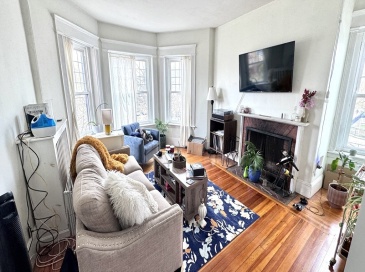514 Harvard St, Brookline, Massachusetts, 1 Bedroom Bedrooms, 3 Rooms Rooms,1 BathroomBathrooms,Residential Lease,For Rent,Harvard St,73506357 514 Harvard St, Brookline, Massachusetts, 1 Bedroom Bedrooms, 3 Rooms Rooms,1 BathroomBathrooms,Residential Lease,For Rent,Harvard St,73506357