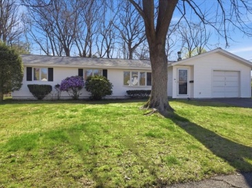 56 Congress St, Braintree, Massachusetts, 4 Bedrooms Bedrooms, 8 Rooms Rooms,1 BathroomBathrooms,Residential,For Sale,Congress St,73509330