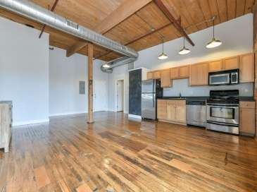 244 Brighton Ave, Boston, Massachusetts, 3 Bedrooms Bedrooms, 5 Rooms Rooms,1 BathroomBathrooms,Residential Lease,For Rent,Brighton Ave,73531903