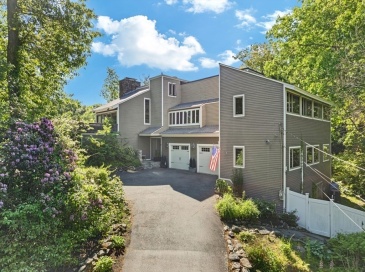 241 Perryville Rd, Rehoboth, Massachusetts, 4 Bedrooms Bedrooms, 8 Rooms Rooms,4.5 BathroomsBathrooms,Residential,For Sale,Perryville Rd,73504567