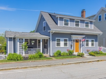 55 Gregory St, Marblehead, Massachusetts, 4 Bedrooms Bedrooms, 7 Rooms Rooms,3 BathroomsBathrooms,Residential,For Sale,Gregory St,73531935
