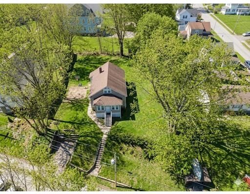 4 Stockholm St, Worcester, Massachusetts, 3 Bedrooms Bedrooms, 12 Rooms Rooms,2 BathroomsBathrooms,Residential,For Sale,Stockholm St,73481184