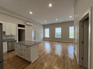 34 St Joseph Street, Fall River, Massachusetts, 2 Bedrooms Bedrooms, 4 Rooms Rooms,1 BathroomBathrooms,Residential Lease,For Rent,St Joseph Street,73531984