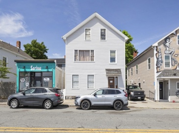 1359 Purchase St, New Bedford, Massachusetts, 4 Bedrooms Bedrooms, 8 Rooms Rooms,2 BathroomsBathrooms,Residential Income,For Sale,Purchase St,73532009