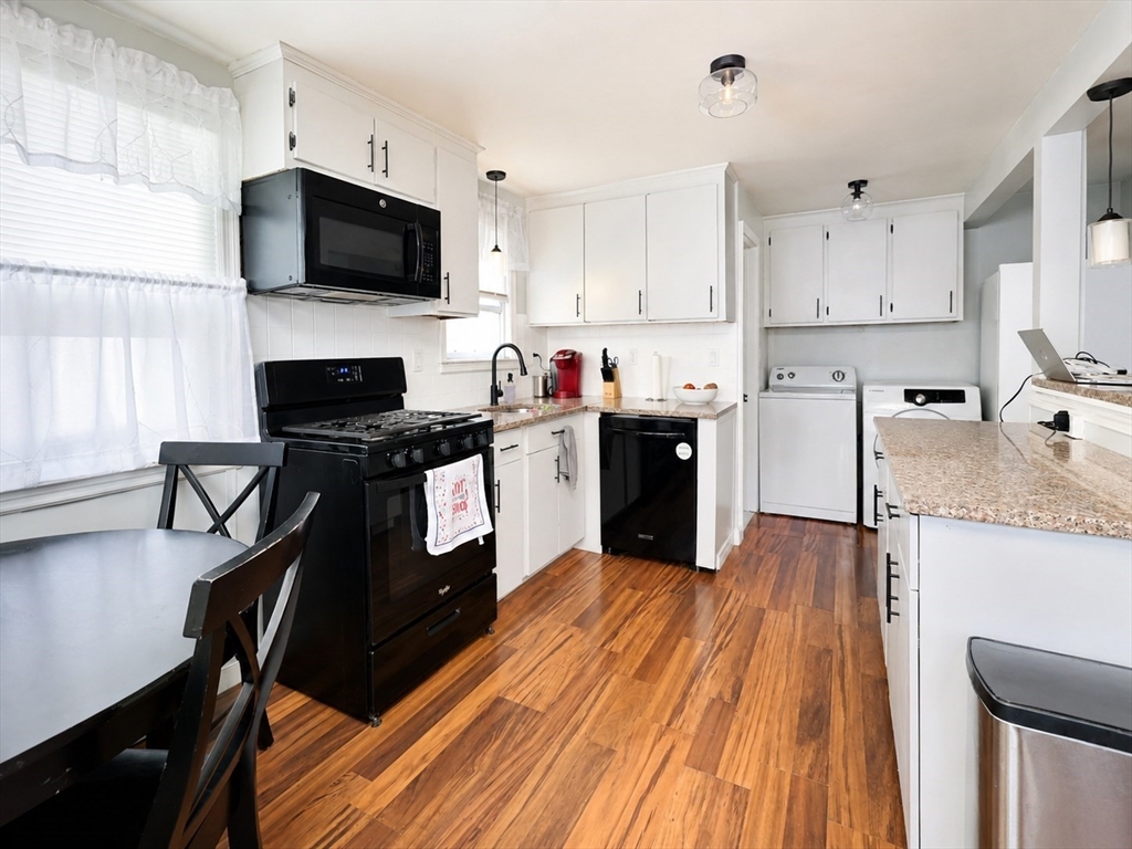 707 North Main Street, Randolph, Massachusetts, 3 Bedrooms Bedrooms, 6 Rooms Rooms,1.5 BathroomsBathrooms,Residential Lease,For Rent,North Main Street,73532034