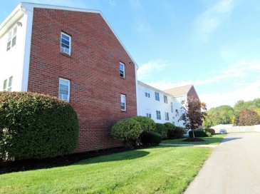 641R South Washington, North Attleboro, Massachusetts, 1 Bedroom Bedrooms, 3 Rooms Rooms,1 BathroomBathrooms,Residential Lease,For Rent,South Washington,73532123 641R South Washington, North Attleboro, Massachusetts, 1 Bedroom Bedrooms, 3 Rooms Rooms,1 BathroomBathrooms,Residential Lease,For Rent,South Washington,73532123