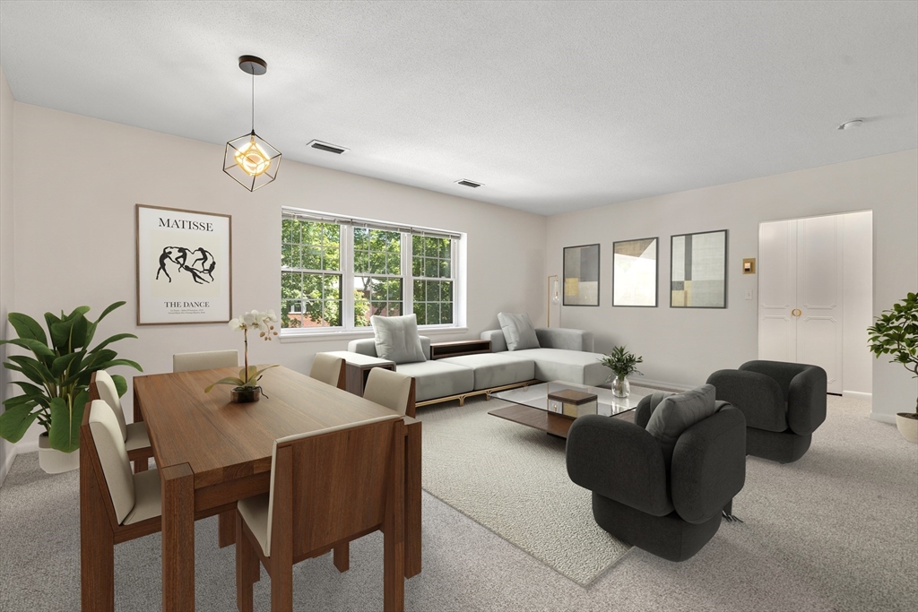10 Lake Shore Court, Boston, Massachusetts, 2 Bedrooms Bedrooms, 5 Rooms Rooms,1 BathroomBathrooms,Residential Lease,For Rent,Lake Shore Court,73532138