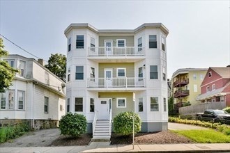 30 Hazelwood St, Boston, Massachusetts, 3 Bedrooms Bedrooms, 5 Rooms Rooms,1.5 BathroomsBathrooms,Residential Lease,For Rent,Hazelwood St,73532143