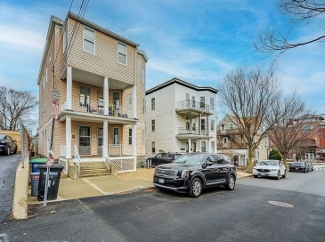 11 Hardan Road, Somerville, Massachusetts, 2 Bedrooms Bedrooms, 5 Rooms Rooms,1 BathroomBathrooms,Residential Lease,For Rent,Hardan Road,73531977