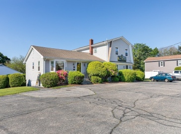 810 Wilbur Avenue, Swansea, Massachusetts, 1 Bedroom Bedrooms, 4 Rooms Rooms,1 BathroomBathrooms,Residential Lease,For Rent,Wilbur Avenue,73532186