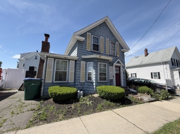 26 Glenwood St, Lynn, Massachusetts, 3 Bedrooms Bedrooms, 6 Rooms Rooms,1 BathroomBathrooms,Residential,For Sale,Glenwood St,73532122 26 Glenwood St, Lynn, Massachusetts, 3 Bedrooms Bedrooms, 6 Rooms Rooms,1 BathroomBathrooms,Residential,For Sale,Glenwood St,73532122