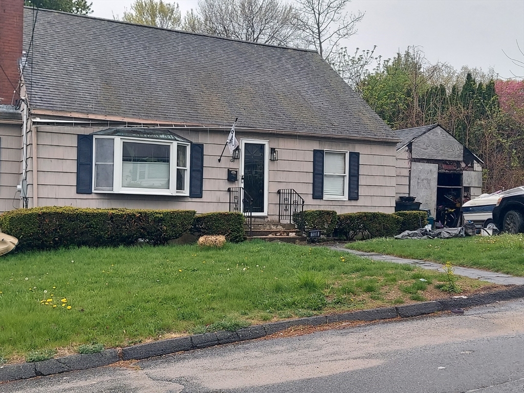 108 Pasadena Pkwy, Worcester, Massachusetts, 3 Bedrooms Bedrooms, 7 Rooms Rooms,1 BathroomBathrooms,Residential,For Sale,Pasadena Pkwy,73532121