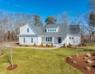 21 Seneca Lane, Sandwich, Massachusetts, 4 Bedrooms Bedrooms, 9 Rooms Rooms,3.5 BathroomsBathrooms,Residential,For Sale,Seneca Lane,73531881