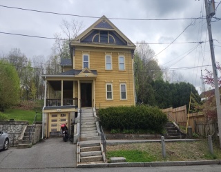54 Bacon St, Warren, Massachusetts, 6 Bedrooms Bedrooms, 12 Rooms Rooms,2 BathroomsBathrooms,Residential Income,For Sale,Bacon St,73531893