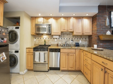 271 Beacon Street, Boston, Massachusetts, 2 Bedrooms Bedrooms, 3 Rooms Rooms,1 BathroomBathrooms,Residential Lease,For Rent,Beacon Street,73532274 271 Beacon Street, Boston, Massachusetts, 2 Bedrooms Bedrooms, 3 Rooms Rooms,1 BathroomBathrooms,Residential Lease,For Rent,Beacon Street,73532274