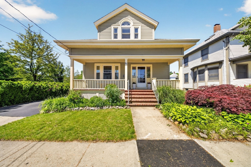 21 Buttonwood St, New Bedford, Massachusetts, 4 Bedrooms Bedrooms, 10 Rooms Rooms,2 BathroomsBathrooms,Residential,For Sale,Buttonwood St,73532166