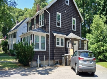142 Warren Rd, Framingham, Massachusetts, 2 Bedrooms Bedrooms, 5 Rooms Rooms,1 BathroomBathrooms,Residential Lease,For Rent,Warren Rd,73532160