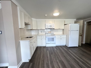 31 Western Ave, Gloucester, Massachusetts, 2 Bedrooms Bedrooms, 3 Rooms Rooms,1 BathroomBathrooms,Residential Lease,For Rent,Western Ave,73532338