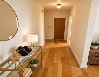 135 Walnut St., Somerville, Massachusetts, 4 Bedrooms Bedrooms, 8 Rooms Rooms,2 BathroomsBathrooms,Residential Lease,For Rent,Walnut St.,73532386