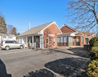 655 Saw Mill Brook Pkwy, Newton, Massachusetts, ,Commercial Sale,For Sale,Saw Mill Brook Pkwy,73532392